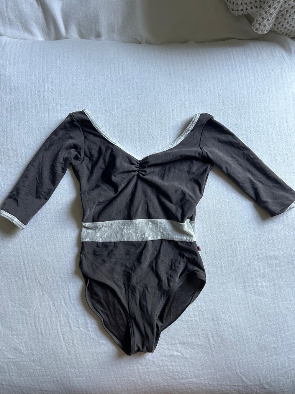 Yumiko Leotard Lucy half sleeve with Velvet trim
